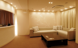 鎌倉市 鎌倉小町通り眼科 待合室